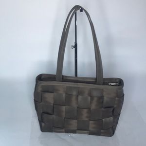 Harvey’s hand bag
